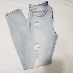 Express Light Wash Ripped Jeans (6)